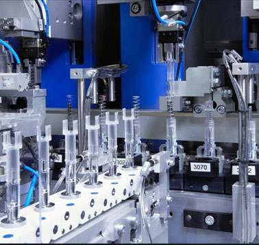 Come risolvere i problemi di rumore della macchina per lo stampaggio a iniezione?